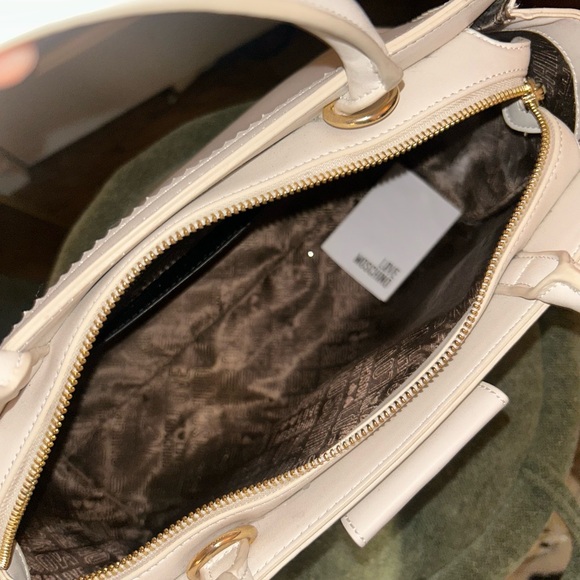 Love Moschino White Satchel with Red Heart - Picture 2 of 2